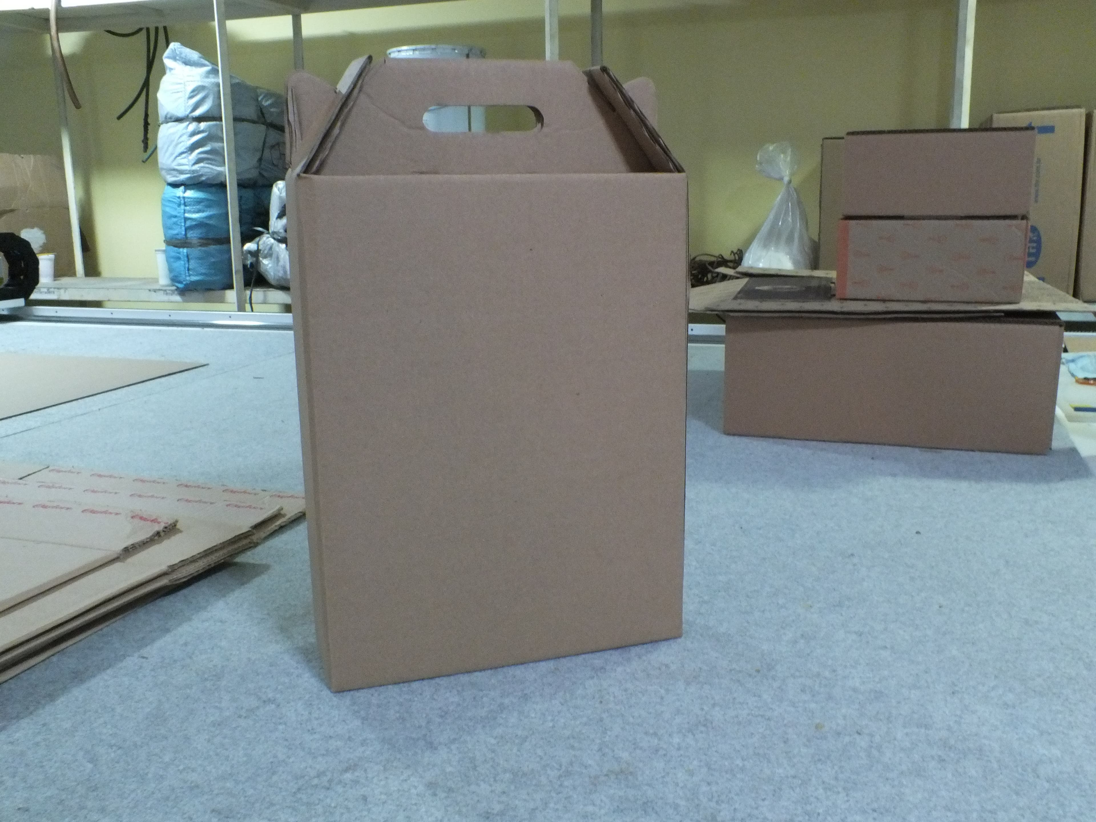 Embalagem de papelão personalizada